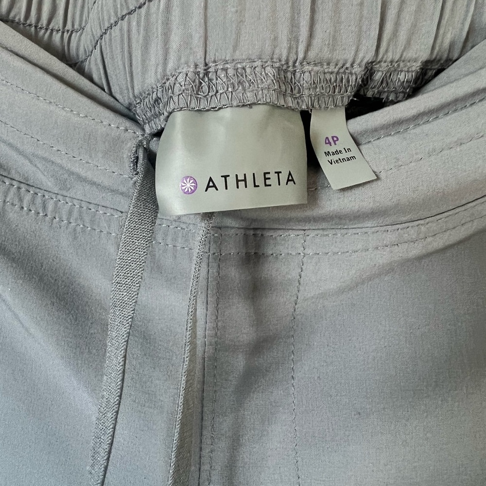 Athleta Light Gray Active Capris - image 4